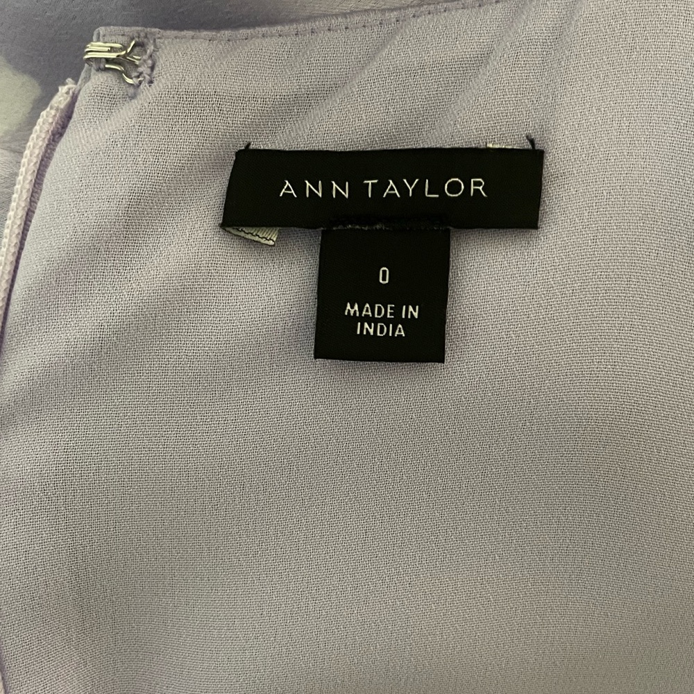 NWT Ann Taylor Floral Ruched Flare Dress - Picture 8 of 10